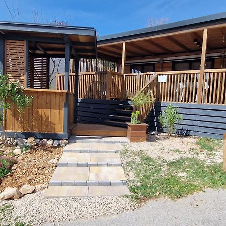 Mobile Home Kmz Selce Kültér fotó
