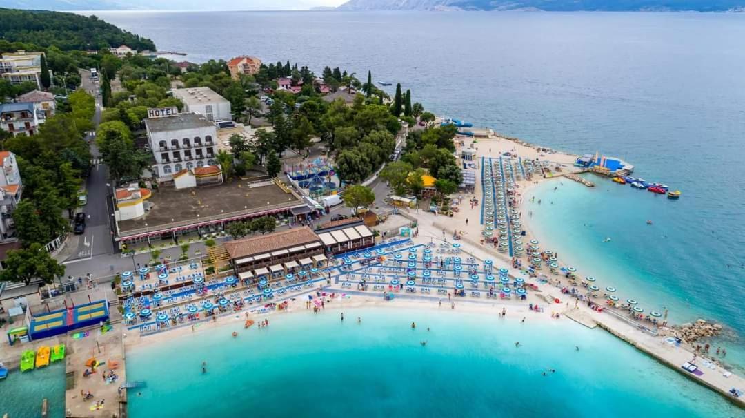 Mobile Home Kmz Selce Kültér fotó