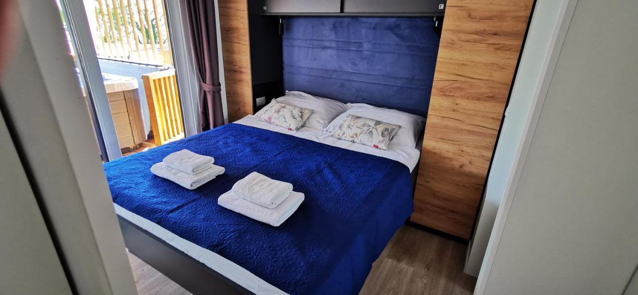 Mobile Home Kmz Selce Kültér fotó