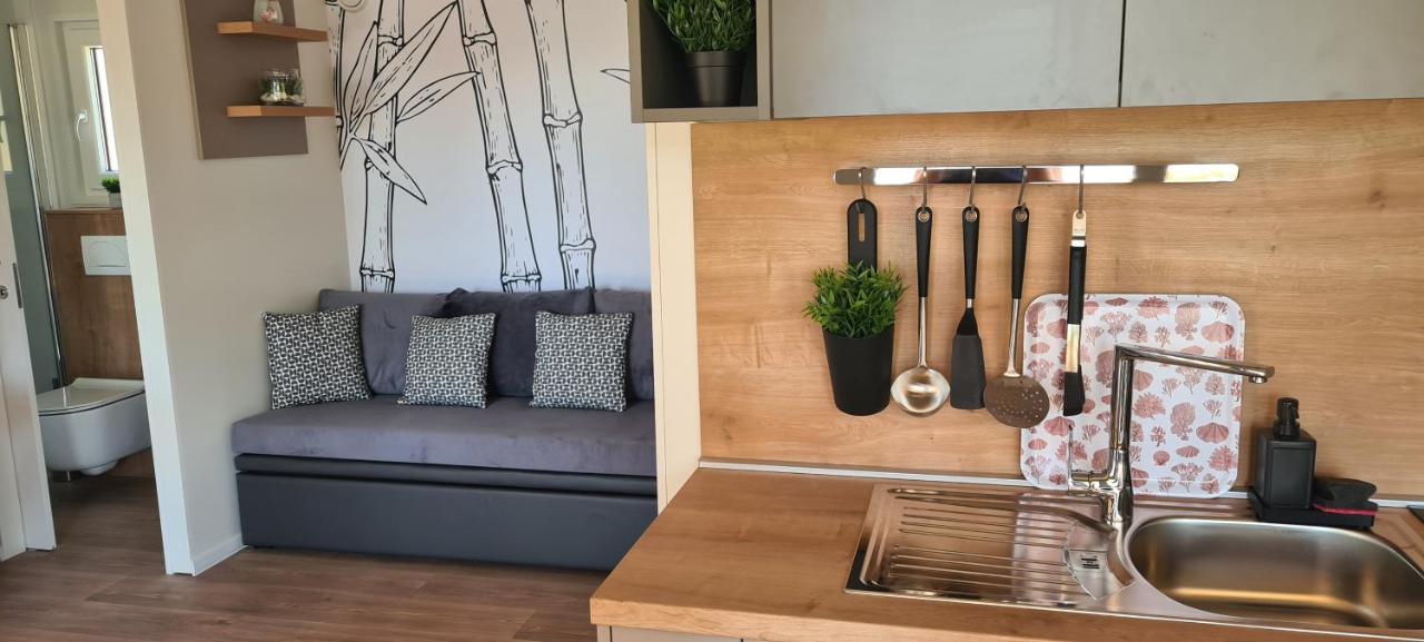 Mobile Home Kmz Selce Kültér fotó