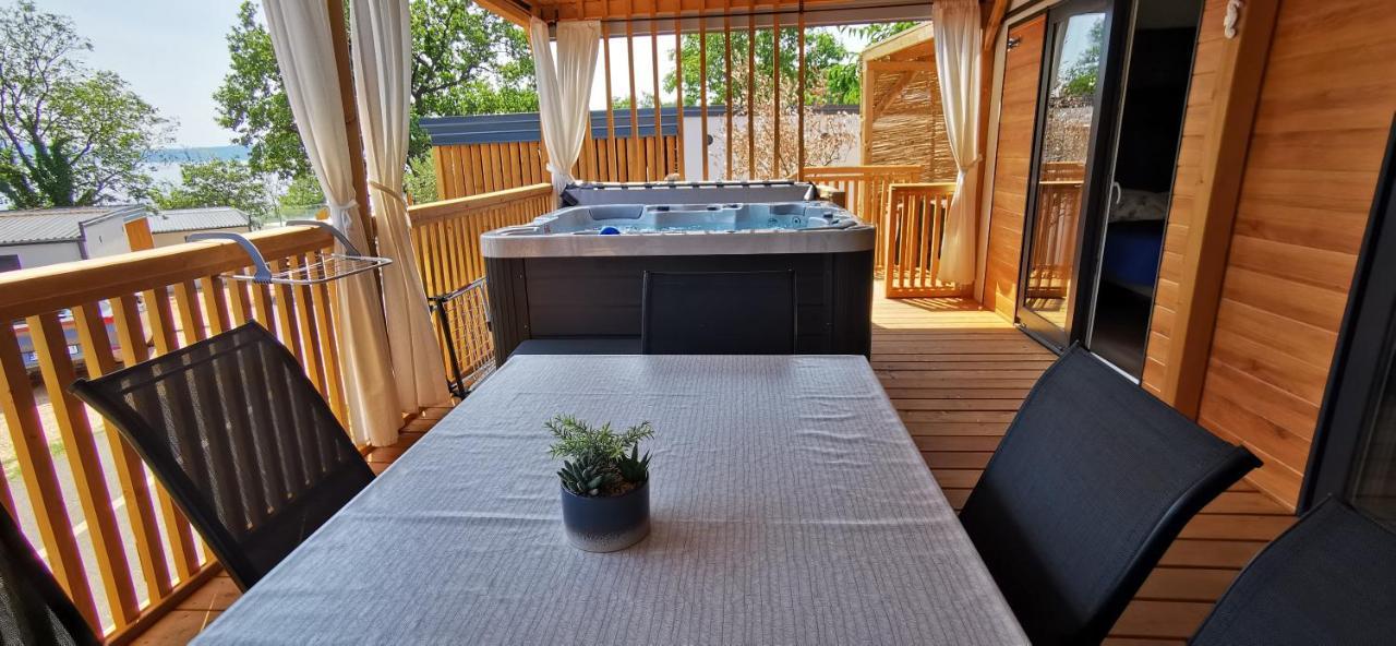 Mobile Home Kmz Selce Kültér fotó