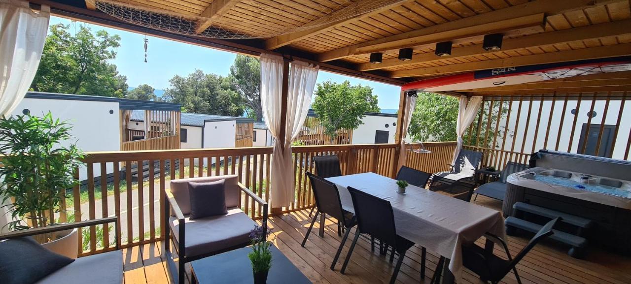 Mobile Home Kmz Selce Kültér fotó
